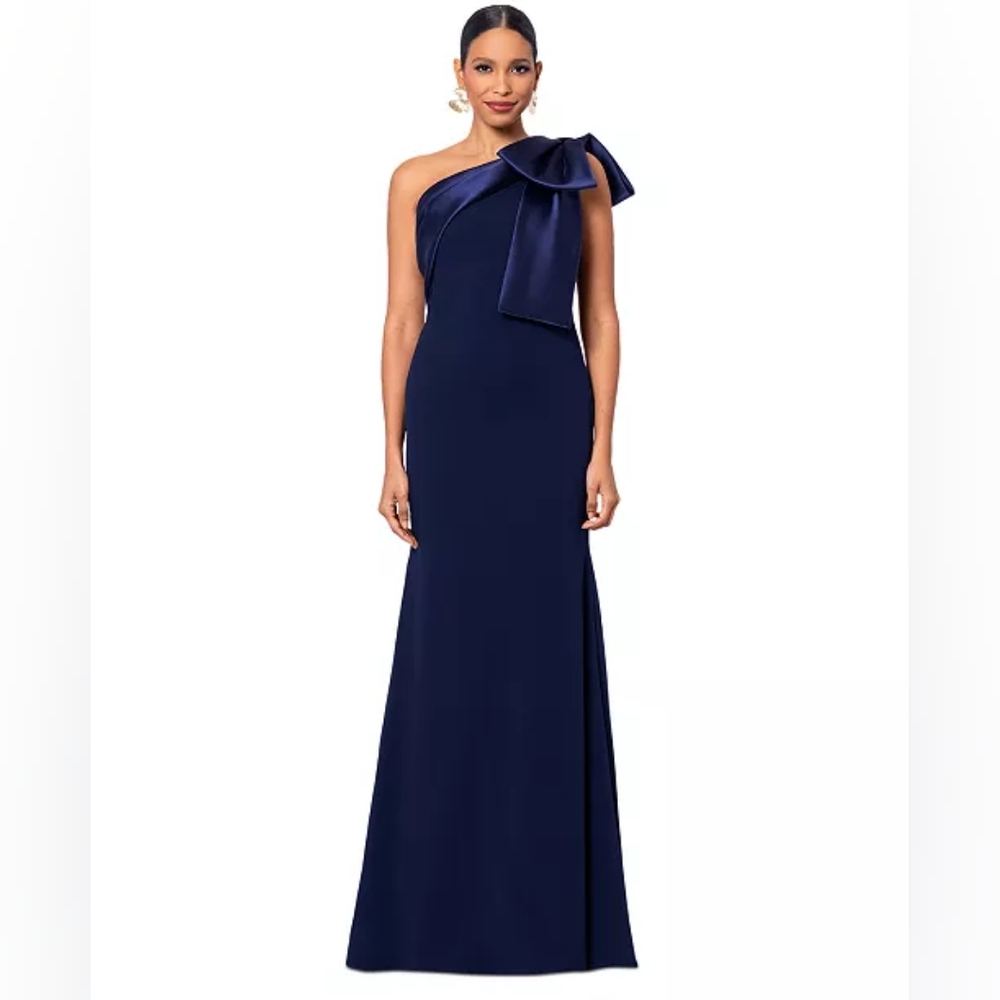 Bow Trimmed One Shoulder Navy Blue Gown